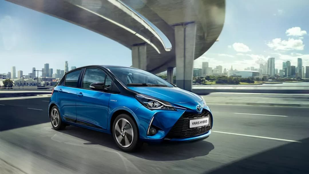 Ile pali Toyota Yaris Hybrid? Sprawdź realne spalanie i oszczędności