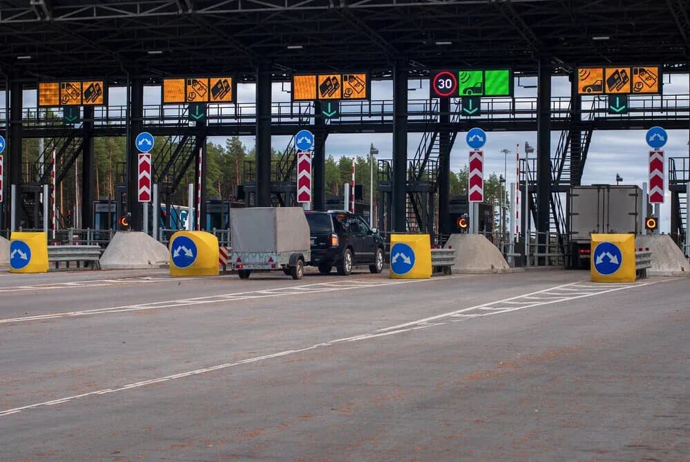 Czy można płacić kartą na autostradzie A1? Sprawdź dostępne metody płatności